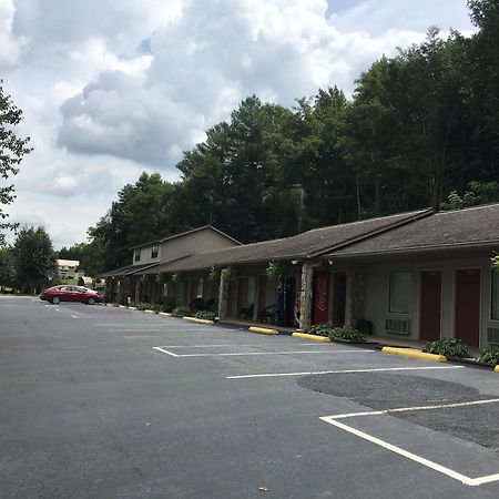 Chatuge Mountain Inn Elf Exterior photo